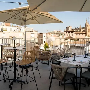 https://nivia-born-boutique-hotel.allmallorcahotels.com